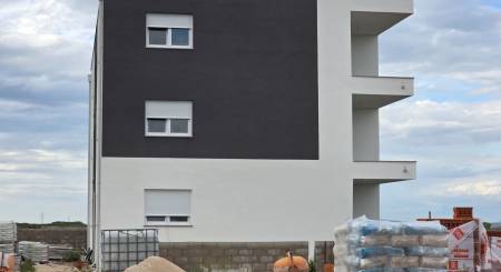 20250924_161413_resized.jpg 20250924_161413_resized.jpg